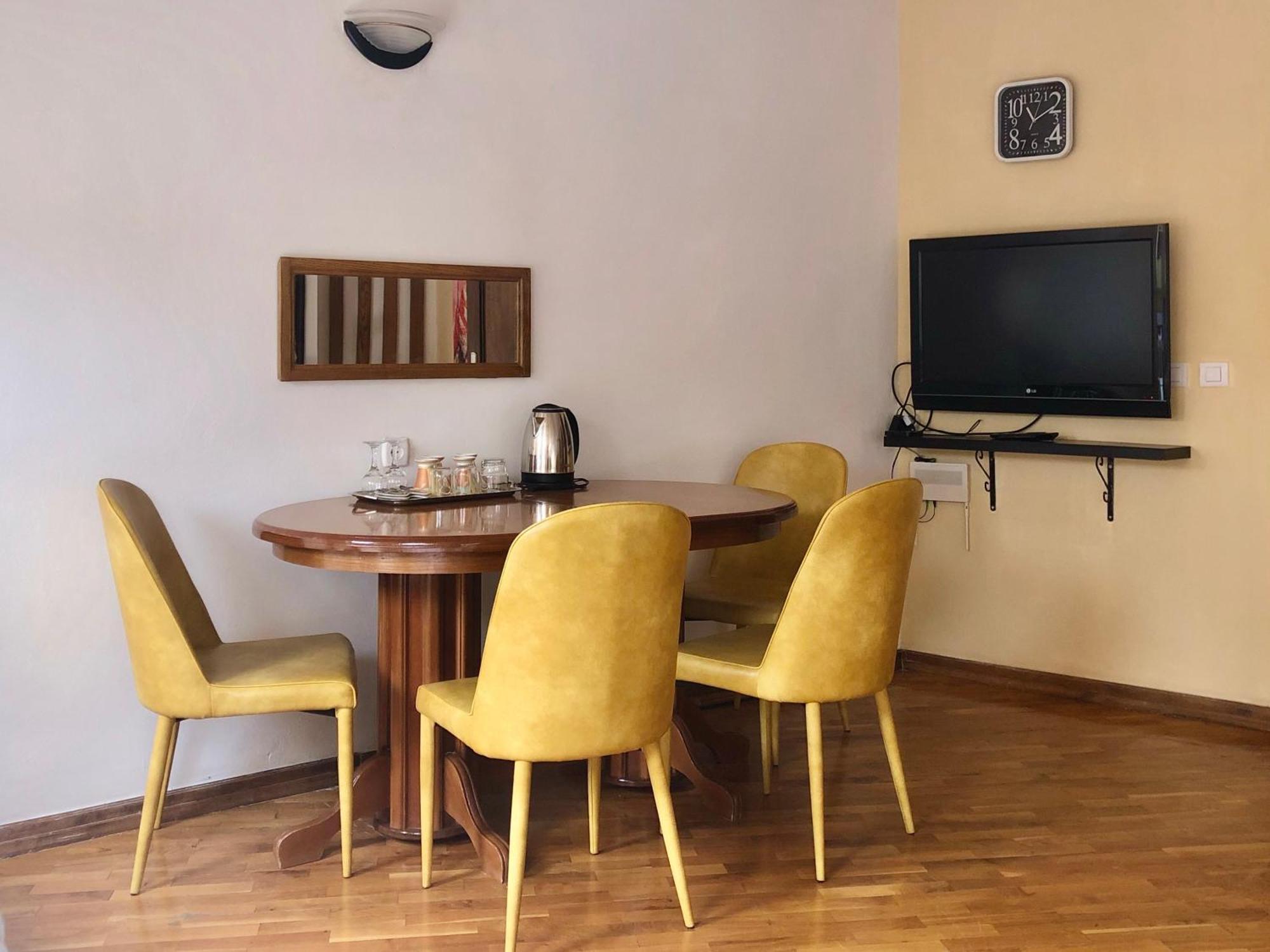 Urban Boutique Hotel Pristina Camera foto