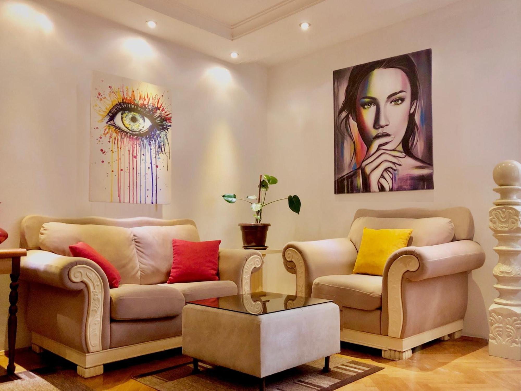 Urban Boutique Hotel Pristina Esterno foto